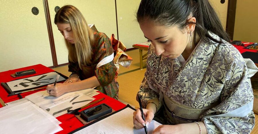 Miyajima: Cultural Experience in Zen Temple - The staff and the pace of the lesson