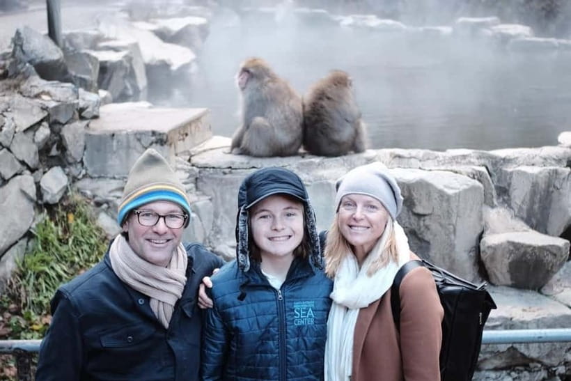 Nagano: Snow Monkeys & Togakushi Shrine Two-Spot in-One Day - Lunch with local guidance
