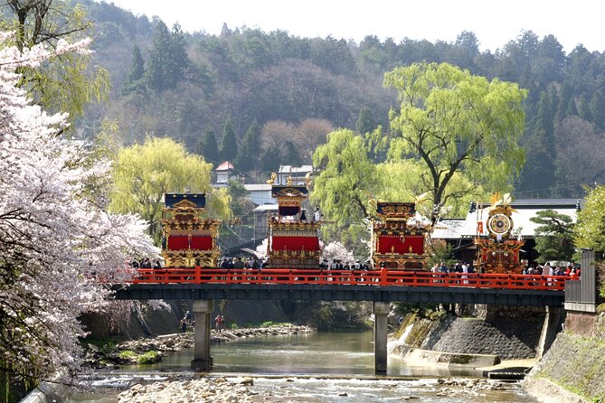 Nagoya: 2026 Hida Takayama Shirakawa-go Light-up Winter Tour - What you pay for, and what you still need to budget
