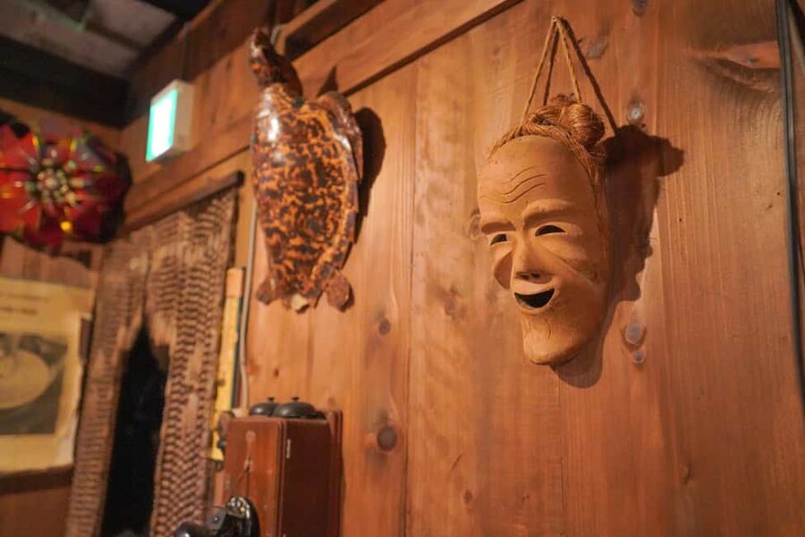 Naha Bar Hopping Tour in Okinawa - The first izakaya: an easy start with Okinawan drinks
