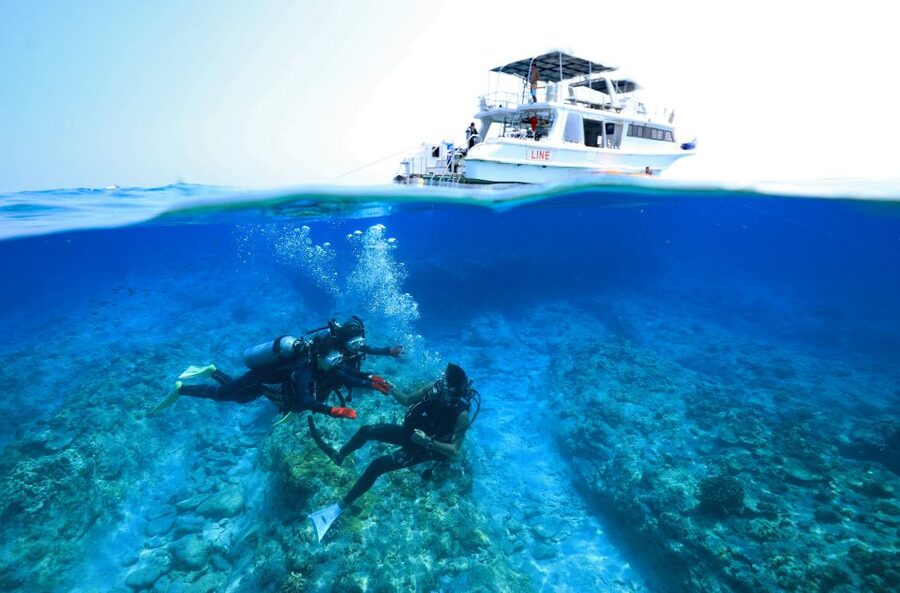 Naha, Okinawa: Kerama Islands Full-Day Intro-Diving Trip - Photos, staff, and the beginner experience
