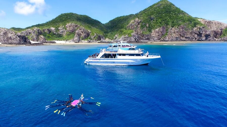 Naha, Okinawa: Keramas Island Snorkeling Day Trip with Lunch - Who should choose this excursion