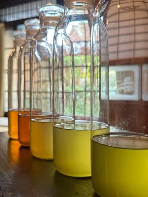 Nara:5 Type of Tea Tasting & Mindful Tea Ceremony - The house, garden, and practical comfort