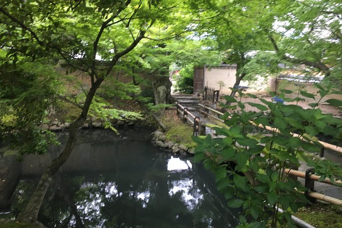 Nara Half Day Trip Walking Tour (Private Option Available) - Naramachi and the old merchant quarter