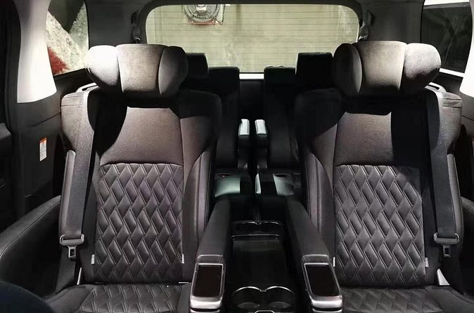Narita Airport(NRT): Private Transfer to Tokyo/Yokohama 1-9pax - What the $127.26 Group Price Buys You