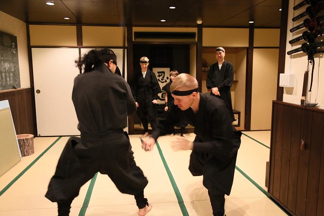 Ninja 2-hour Hands-on Lesson by Japanese master in Kyoto -Medium - Starting with kuji-in meditation and ninja breathing