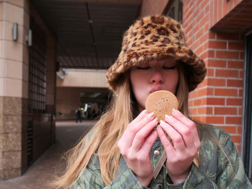 NO DIET CLUB - Unique local food tour in Tokyo ! - Small alleys and local shops between the stops