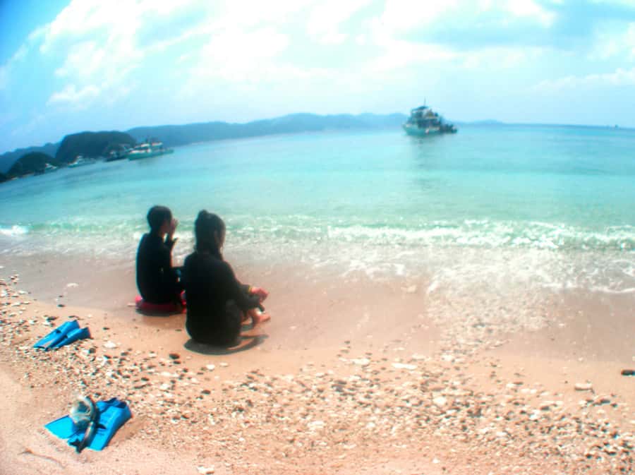 Okinawa: From Naha: Kerama Islands 1-day snorkeling tour - Seasonal reasons to choose a date