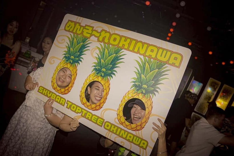 Okinawa:Sky BAR TOPTREE Nightclub Entry Ticket+Drink & VIP - What the price really buys you