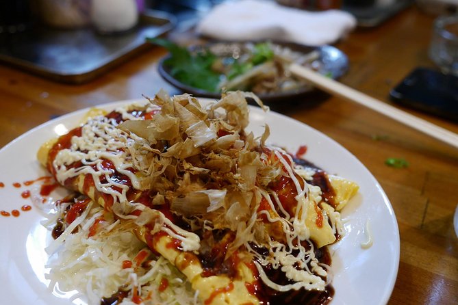 Osaka After Dark: Small-Group Night Food Tour (Max 6) - What the group size changes