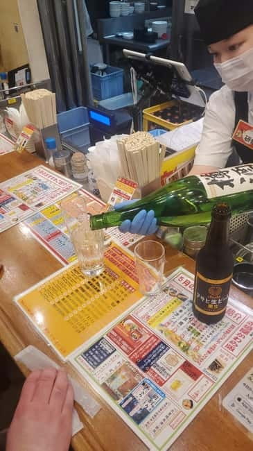 Osaka Bar Hopping | Explore Hidden Bars & Izakayas in Namba - The guides make the social side work