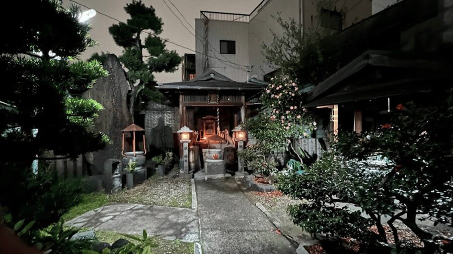 Osaka: Deep Backstreets Walking Tour with Dinner Option - Back alleys where Osaka feels unpolished