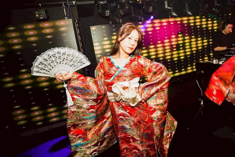 Osaka Dotonbori:GIRAFFE Nightclub Ticket with Drink/VIP Plan - Music, lights, and the 2025 upgrade