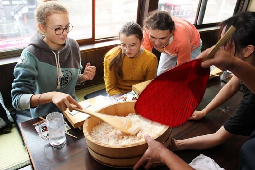 Osaka Dotonbori: Hand Roll Sushi Experience - A calmer corner of Dotonbori