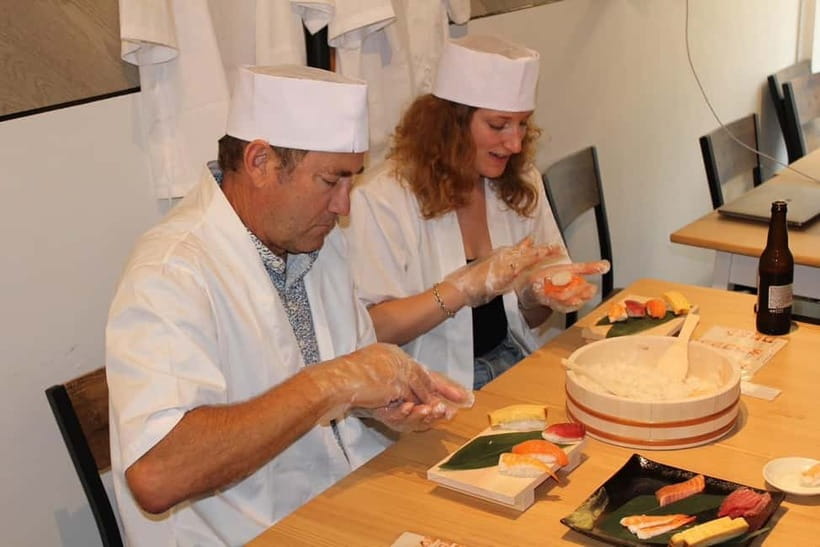 Osaka Dotonbori: Sushi Making Experience - Dietary needs and accessibility
