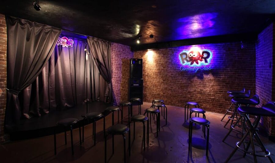 Osaka: English Stand Up Comedy Show at Osaka Comedy Club - How intimate is the venue?