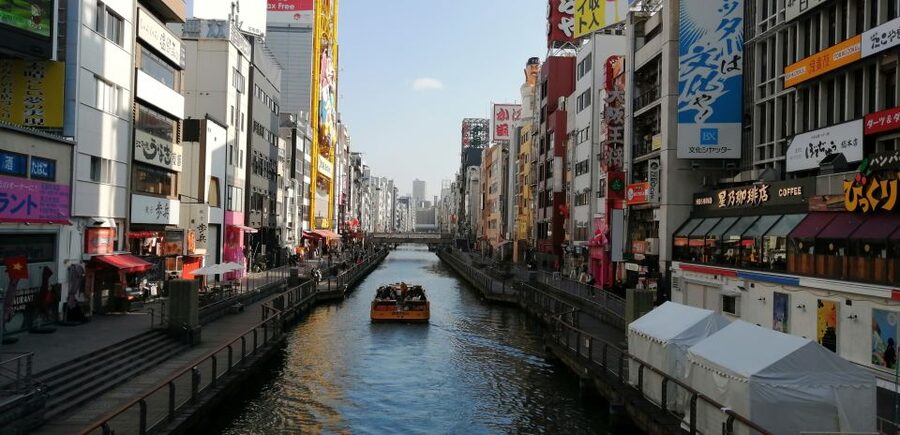 Osaka: Five Must-See Highlights Walking Tour & Ramen Lunch - Shinsekai and the Tsutenkaku view
