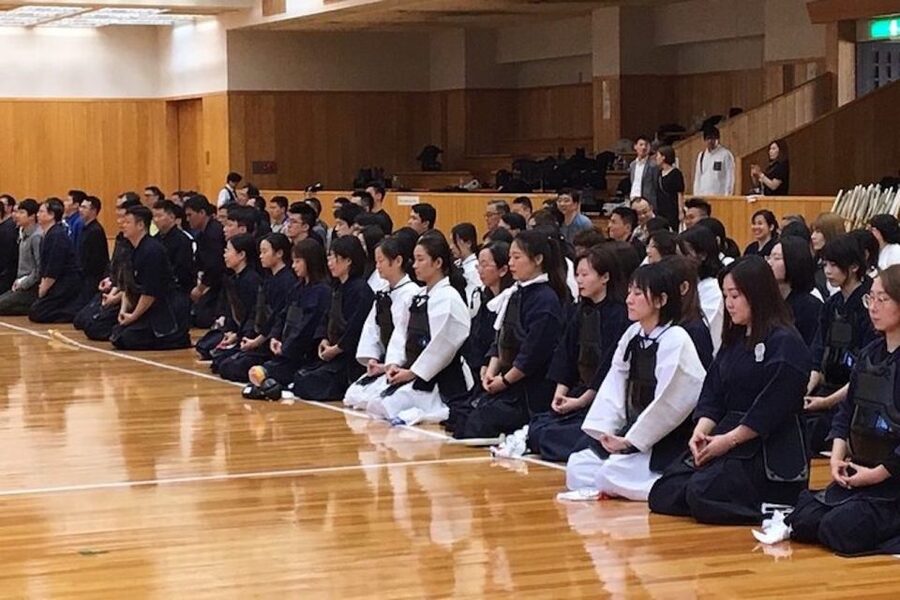 Osaka: Kendo Workshop Experience - Hitting the instructor and feeling the rhythm