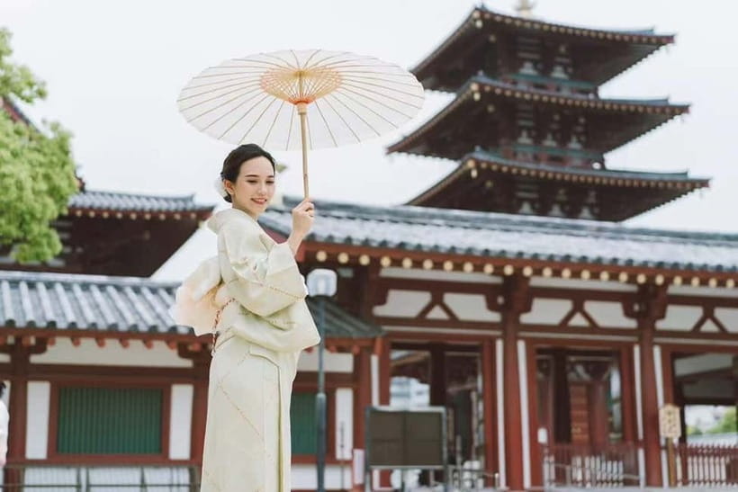 Osaka: Kimono or Yukata Rental &Photos Service Options - Taking your new look into Osaka