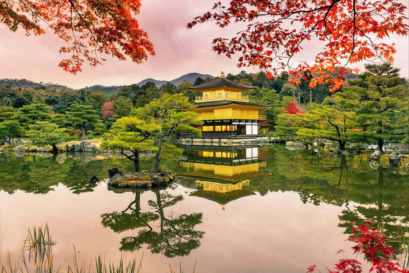 Osaka/Kyoto: Katsuoji, Kinkakuji, Arashiyama 1-Day Bus Tour - Kinkakuji ends the day in gold