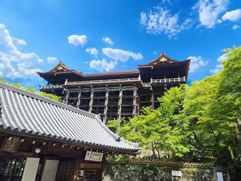 Osaka: Kyoto & Uji Historical Sites and Scenic Delights Tour - The guide can shape the day