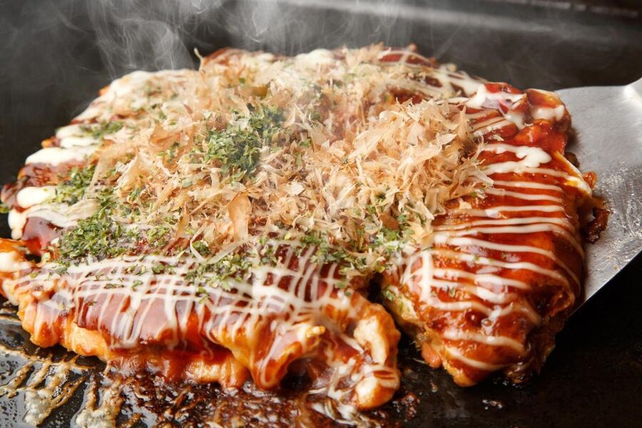Osaka: Local Foodie Tour in Dotonbori and Shinsekai - Key points at a glance
