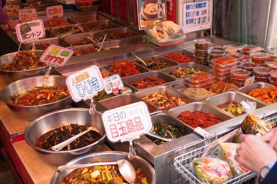 Osaka: Main Sights and Hidden Spots Guided Walking Tour - Starting at Tanimachiyonchome and reaching Osaka Castle