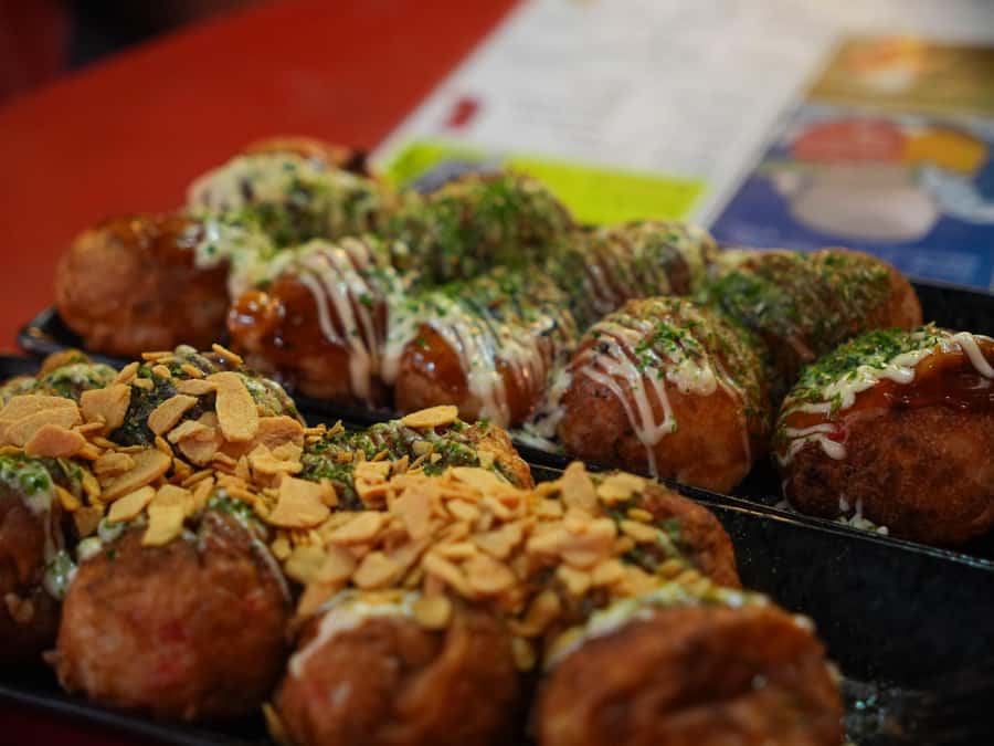 Osaka Morning Tour: Shitennoji Temple, Shinsekai &Doutonbori - A Morning Through Osaka’s Older Neighborhoods