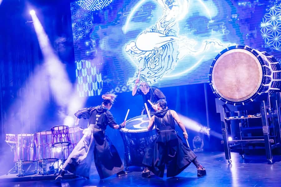 OSAKA NIGHT FUSION Japanese Taiko Kabuki Samurai Dance Show - Finding the show at Tempo Harbor Theater