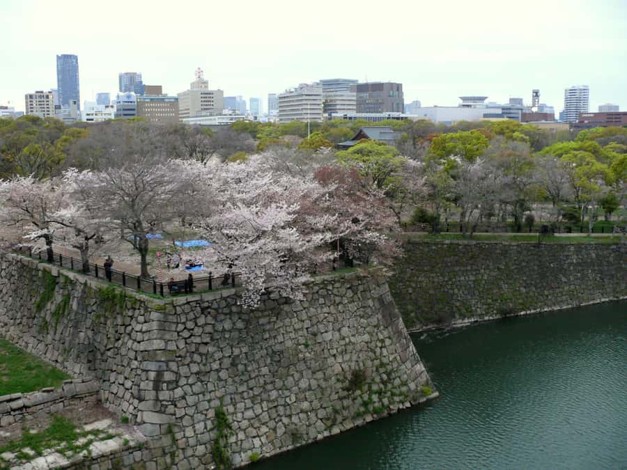 Osaka: Osaka Castle 3 hours Historical Walking Tour - Miraiza Osaka and the castle’s modern military chapter