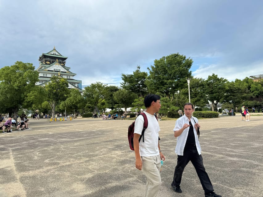 Osaka: Osaka Castle & Historical Museum Guided Tour - Osaka Castle and the legacy of Toyotomi Hideyoshi