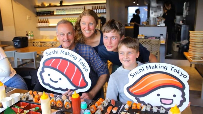 Osaka: Roll and Authentic Sushi Making Class in Dotonbori - Location, timing, and access