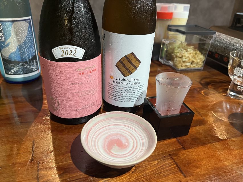 Osaka Sake Tasting with Takoyaki Cooking - A small room and an easy Namba location