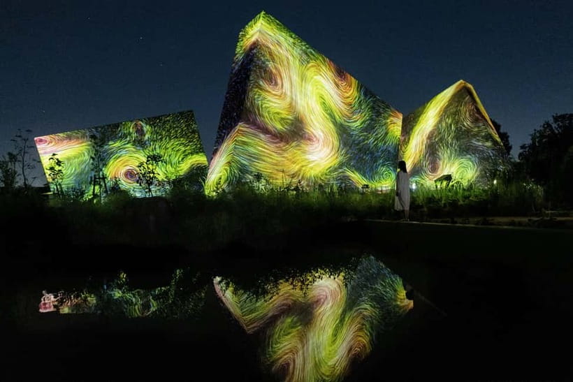 Osaka: teamLab Botanical Garden Entry Ticket - Weather, clothing, and accessibility