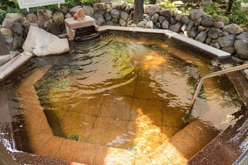 Osaka: Tennen Onsen Naniwa-no-Yu, the famous hot spring spa - Best times to fit Naniwa-no-Yu into your day