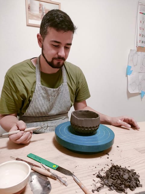 Osaka: Traditional Japanese Ceramics Private Experience - A private class with room for conversation