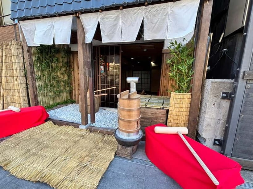Osaka: Traditional Mochi Pounding Experience with Tasting - The Canal-Side Entrance Near Dotonbori