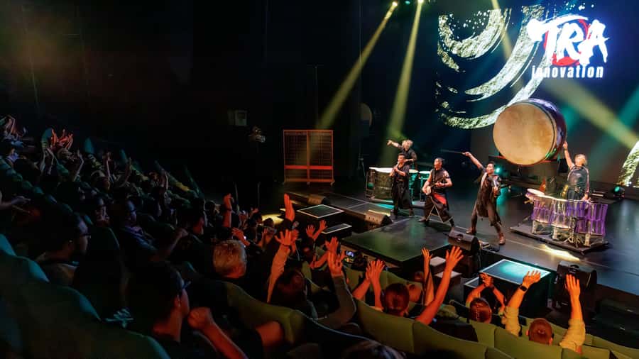 Osaka: UTAGE Japanese Taiko Live Show - The atmosphere suits families and solo visitors