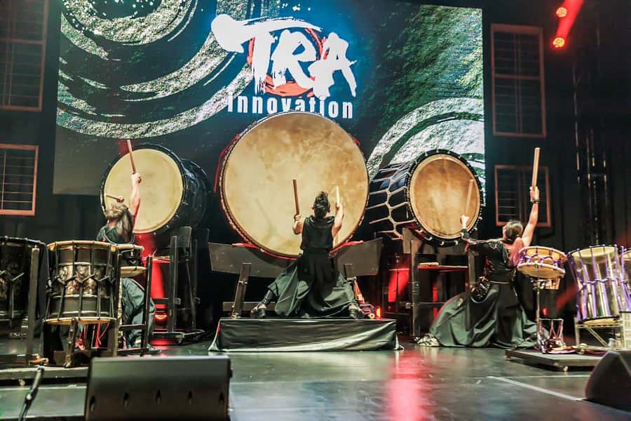 Osaka: UTAGE Japanese Taiko Live Show - Timing, language, and simple planning advice