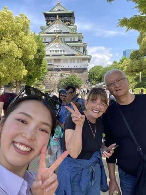 Osaka: Walking Tour and Top Highlights - Meeting at Namba Walk without getting turned around