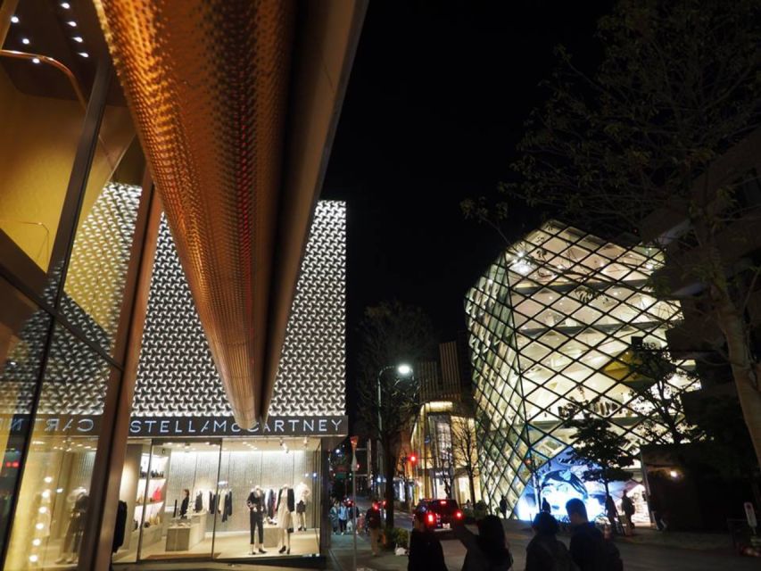 Private Harajuku Omotesando Architecture Tour - Daylight or night?