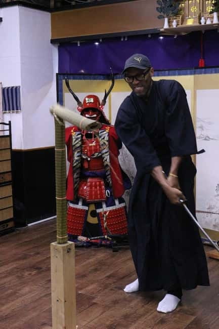 Samurai Armor & Sword experience with phot near Osaka Castle - Wearing armor and posing for photographs