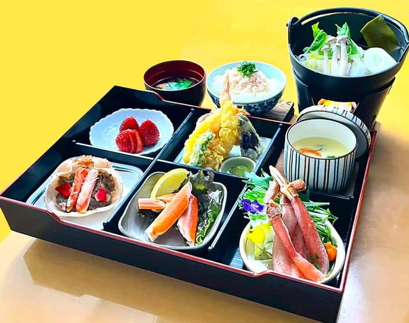 Sapporo: Sumo Show Experience with Japanese food & Photo - Seating, Venue, and Arrival in Central Sapporo