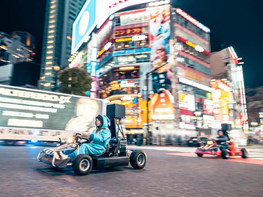 Shibuya#2 Go Karting Tour with Funny Costume - Picking a costume and meeting the guides