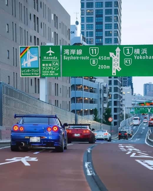 Shibuya City: Daikoku PA GT-R R35, R34, R33 or R32 Tour - The guide can make or break the evening