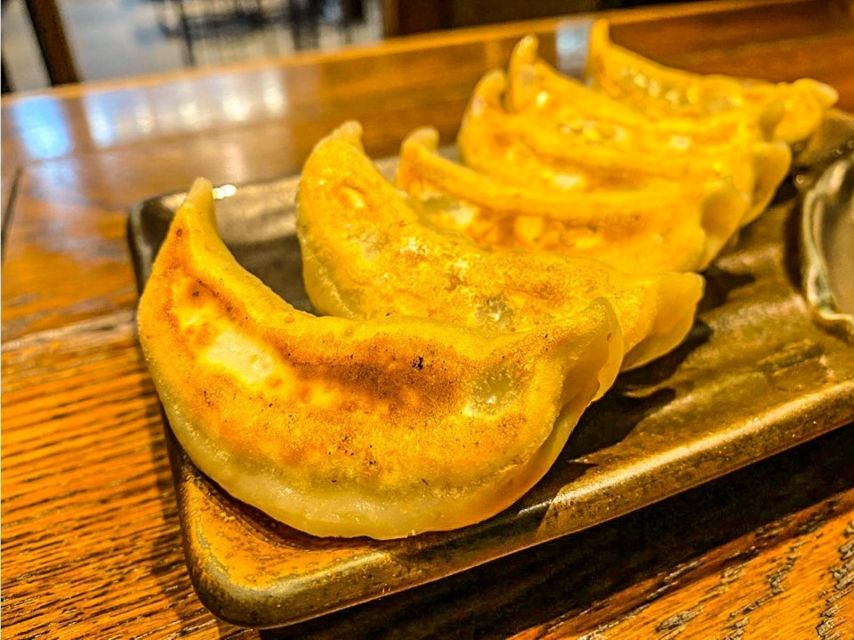Shinjuku: Explore the Hidden Local Bars - 3.5 Hours - Key points at a glance
