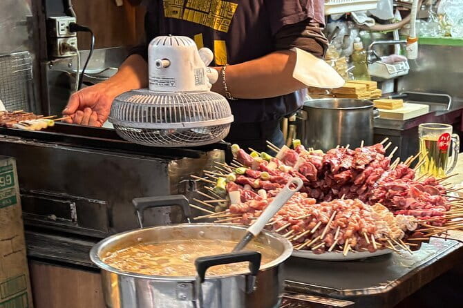 Shinjuku: Food Tour – 15 Dishes & 3 Drinks at 4 Eateries - Kabukicho and the practical value of local guidance
