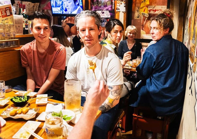 Shinjuku: Food Tour - 15 Dishes at 4 local eateries - Golden Gai and the final drinks