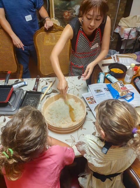 Shinjuku Tokyo: Authentic Japanese Home-Style Culinary Class - What this Shinjuku cooking class is really about