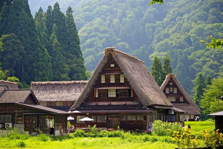 Shirakawa-go, Gokayama & Takayama Private Tour From Kanazawa - Shirakawa-go and the houses with prayer-shaped roofs